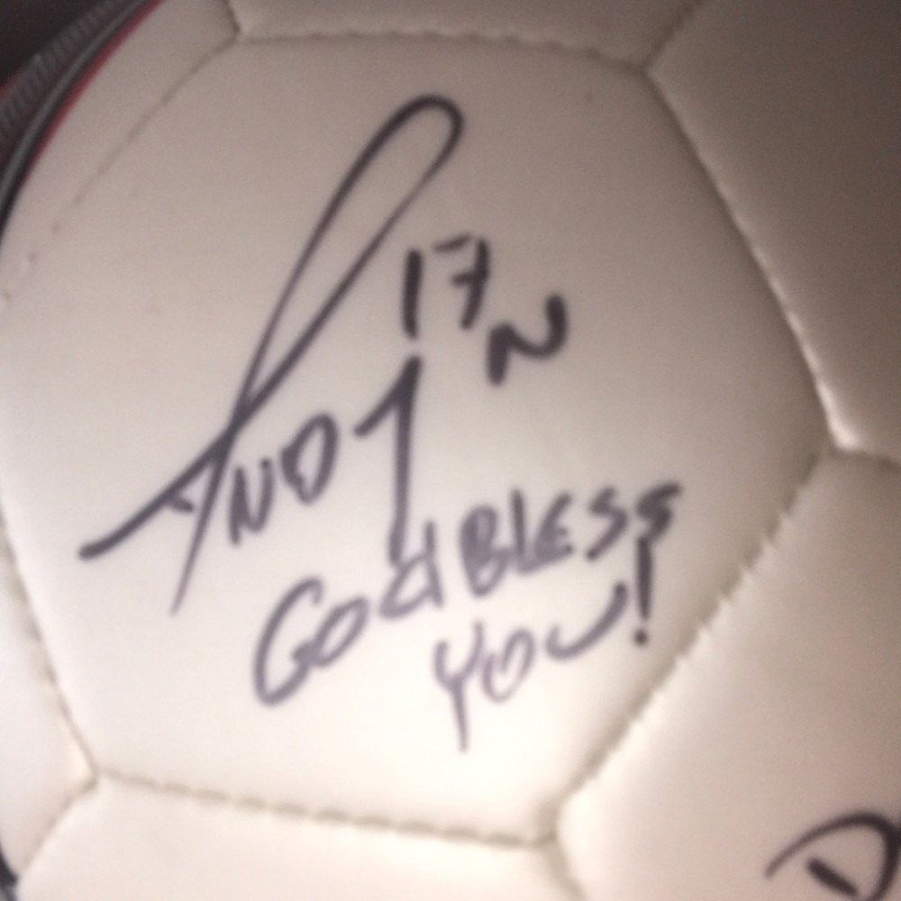 Signed soccer ball(singed by Andy najar)
